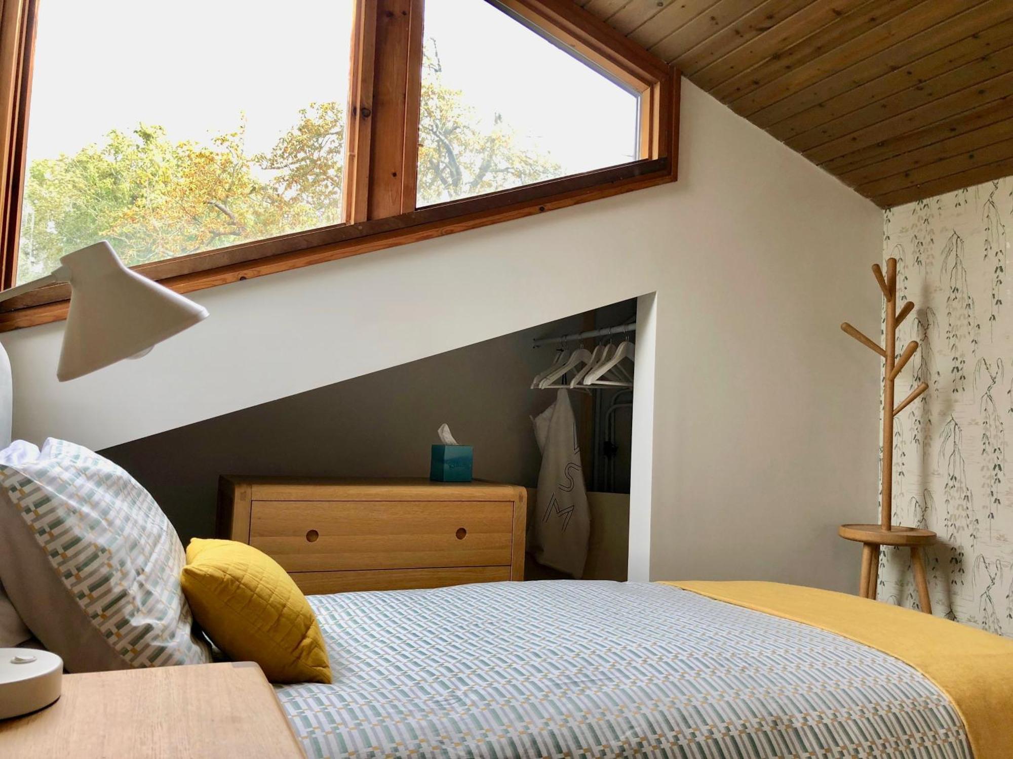 Unique & Rural Child Friendly Annexe With Large Gardens, Games & Tennis Court - Chichester Holiday Properties Exteriör bild